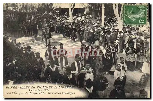 Cartes postales Mort Funerailles des victimes du Liberte Mgr l&#39Eveque du Frejus et les dernieres prolonges