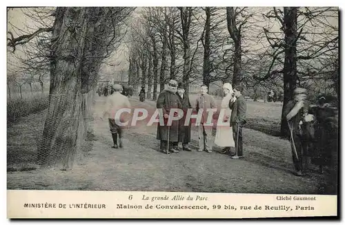 Cartes postales Sante Militaria La grande allee du parc Ministere de l&#39interieur Maison de convalescence Rue