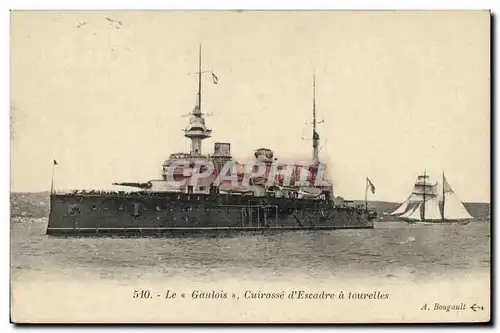 Cartes postales Bateau Le Gaulois Cuirasse d'escadre a tourelles