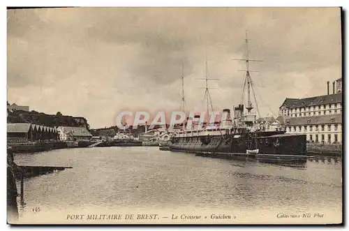 Ansichtskarte AK Bateau Port militaire de Brest le croiseur Guichen