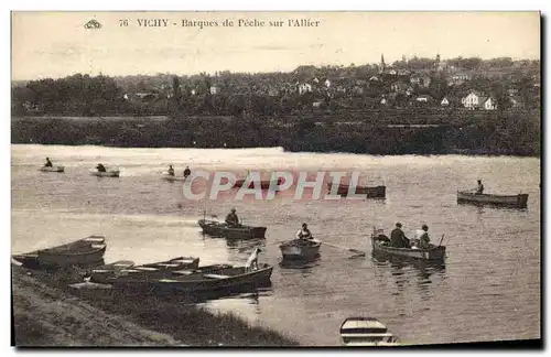 Ansichtskarte AK Peche Pecheur Vichy Barques de peche sur l&#39Allier