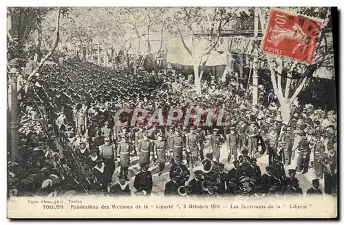 Cartes postales Toulon Funerailles des victimes de la Liberte Les survivants de la Liberte