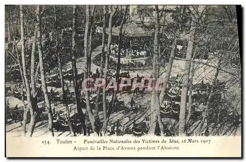 Ansichtskarte AK Toulon Funerailles nationales des victimes du Iena Aspect de la Place d&#39armes pendant l&#39Ab