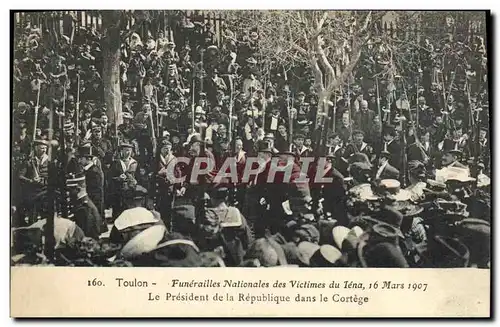 Cartes postales Toulon Funerailles nationales des victimes du Iena Le President de la Republique dans le cortege
