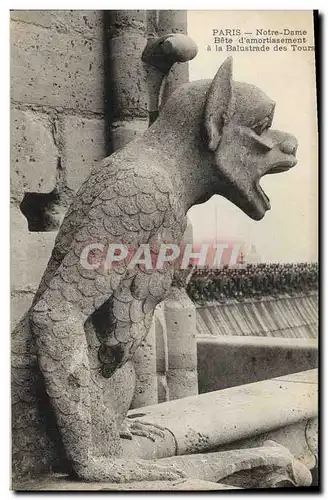 Ansichtskarte AK Gargouille Paris Notre Dame Bete d&#39amortissement a la balustrade des tours