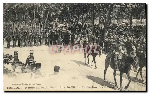 Cartes postales Mort Toulon Revue du 14 juillet Defile du 8eme regiment colonial
