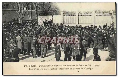 Cartes postales Mort Toulon Funerailles nationales des victimes du Iena Les officiers et delegations attendant l