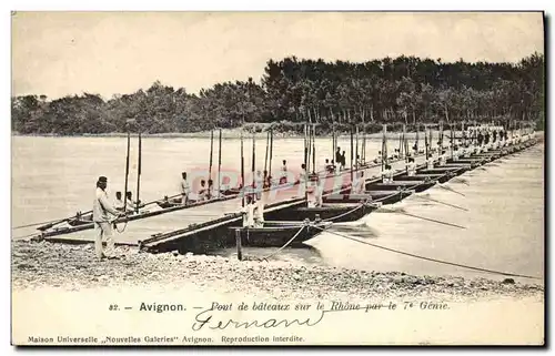 Cartes postales Militaria Avignon Pont de bateaux sur le RHone par le 7eme Genie