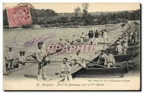 Cartes postales Militaria Avignon Pont de bateaux par le 7eme Genie