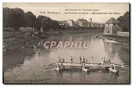 Ansichtskarte AK Militaria Besancon Le Doubs a Canot Manoeuvres du Genie