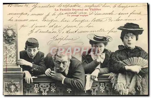 Cartes postales Fantaisie Femme La famille Durand au theatre