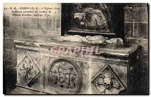 Cartes postales Oiron L&#39eglise Tombeau contenant les cendres de Gouffier