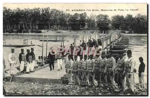 Cartes postales Militaria Avignon 7eme Genie Manoeuvre de pont La parade