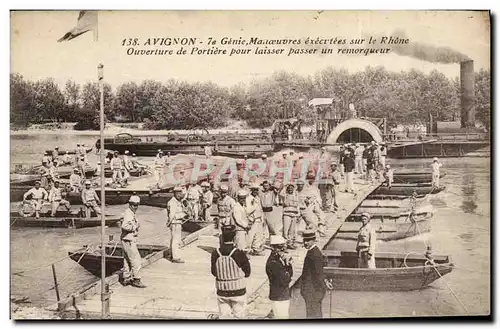 Ansichtskarte AK Militaria Avignon 7eme Genie Manoeuvres executees sur le Rhone Ouverture de portiere pour laisse