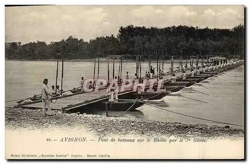 Ansichtskarte AK Militaria Avignon Pont de bateaux sur le Rhone par le 7eme Genie