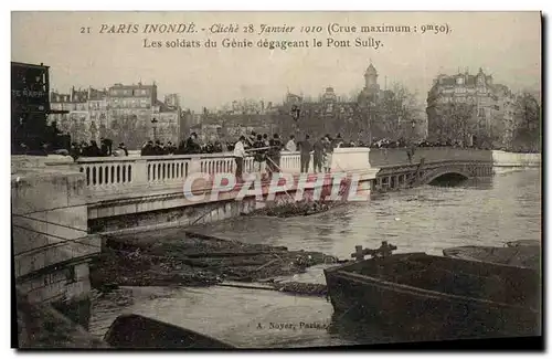 Cartes postales Militaria Paris Inonde Janvier 1910 Les soldats du genie degageant le pont Sully