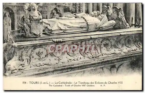 Ansichtskarte AK Tours la cathedrale le tombeau des enfants de Charles VIII