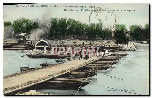Ansichtskarte AK Militaria Avignon 7eme Genie Manoeuvres de pont Ouverture de portieres pour laisser passer un re