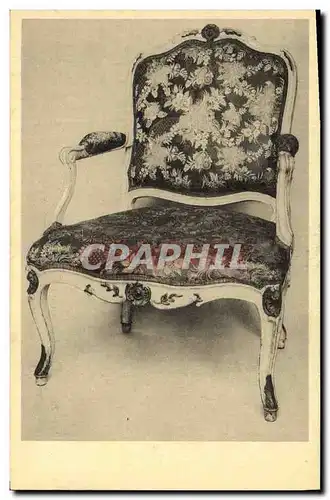 Cartes postales Fauteuil en bois peint et sculpte louis XV