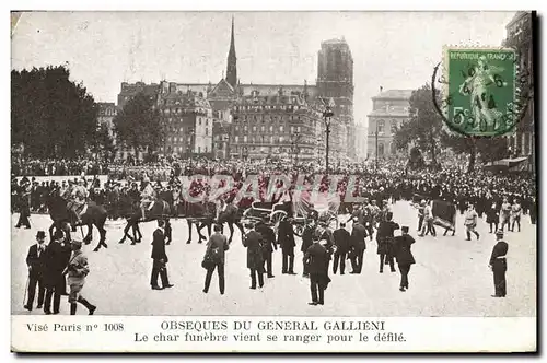 Ansichtskarte AK Obseques du General Gallieni le char funebre vient se ranger pour le defile