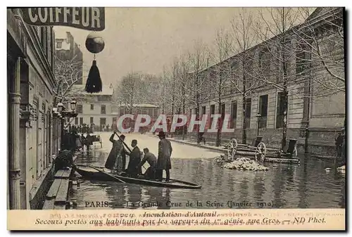 Cartes postales Militaria Paris Inondations la grande Crue de la Seine Secours portes aux habitants par les sape