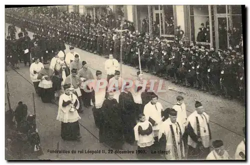 Cartes postales Funerailles du roi Leopold II Le clerge