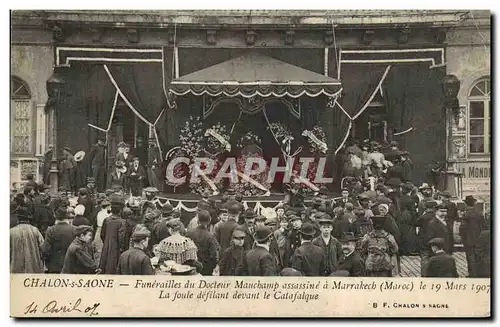 Cartes postales Chalon sur Saone Funerailles du Docteur Mauchamp assassine a Marrakech Maroc La foule defilant d