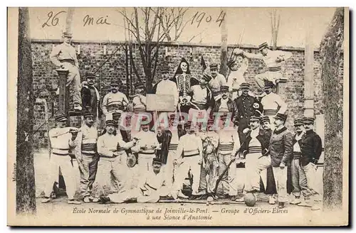 Ansichtskarte AK Militaria Ecole Normale de Gymnastique de Joinville le Pont Groupe d&#39officiers Eleves a une s