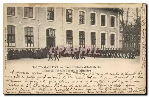 Ansichtskarte AK Militaria Ecole militaire d&#39infanterie Defile de l&#39ecole devant le Ministre Saint Maixent