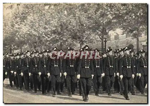 Ansichtskarte AK Militaria Ecole polytechnique Defile des eleves