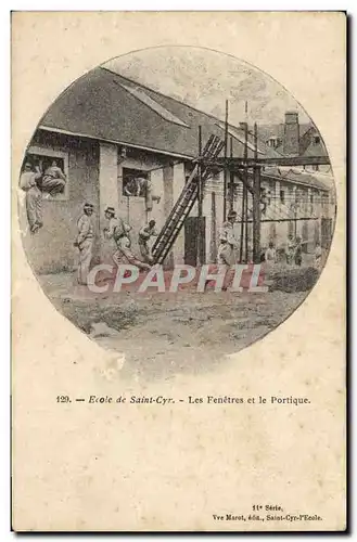 Cartes postales Ecole de Saint Cyr Les fenetres et le portique Militaria