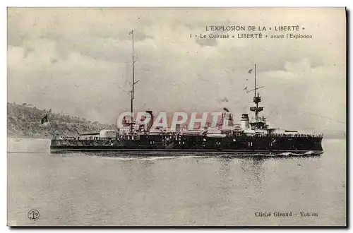 Cartes postales Bateau Le cuirasse Liberte avant l'explosion