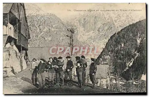 Cartes postales Militaria Chasseurs alpins en manoeuvres au Rivier d&#39Allemont