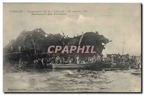 Cartes postales Bateau Toulon Explosion de la Liberte Recherche des victimes