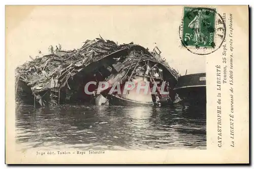 Cartes postales Bateau Catastrophe du Liberte La Liberte Cuirasse de 15000 tonnes apres l&#39explosion