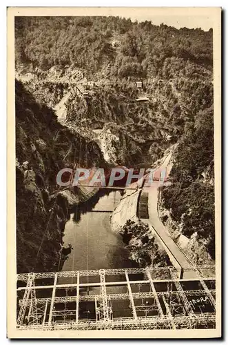 Cartes postales Electricite Vallee de la Truyere Le barrage de Sarrans La vallee en aval du barrage Au premier p