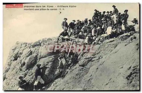 Cartes postales Militaria Chasseurs Alpins Manoeuvres dans les Alpes Artilleurs alpins montant une piece de cano