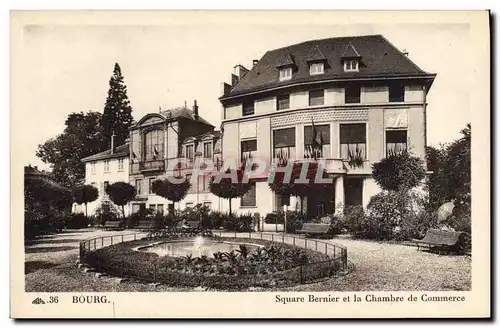 Cartes postales Bourg Square Bernier et la Chambre de Commerce