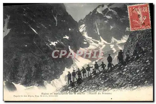 Cartes postales Militaria Chasseurs Alpins Alpins en manoeuvres sur le glacier Massif du Pelvoux