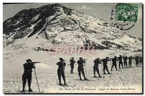 Cartes postales Militaria Chasseurs Alpins Ecole de ski de Briancon Ligne de skieurs tirant debout