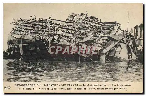 Cartes postales Bateau Catastrophe du Liberte Les epaves