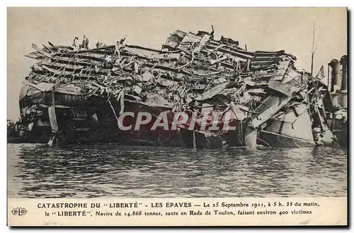 Cartes postales Bateau Catastrophe du Liberte Les epaves