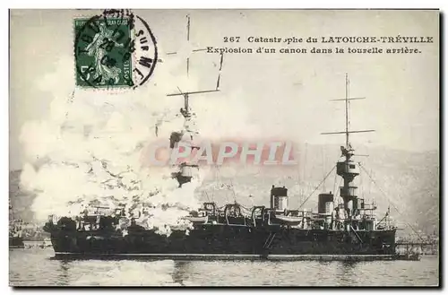 Cartes postales Bateau Catastrophe du Latouche Treville Explosion d'un canon dans la tourelle arriere
