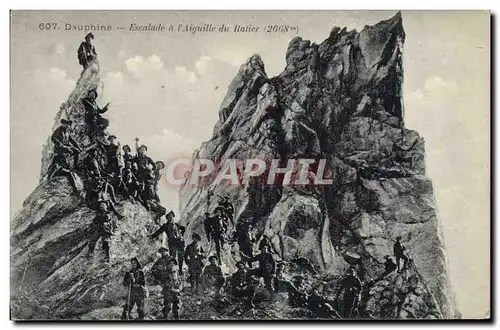 Ansichtskarte AK Militaria Chasseurs Alpins Dauphine Escalade a l&#39aiguille du Ratier