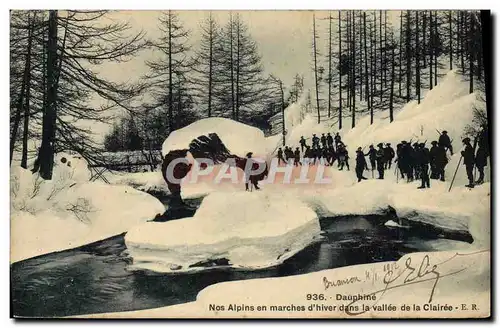 Cartes postales Militaria Chasseurs Alpins Dauphine Nos Alpins en marches d&#39hiver dans la vallee de la Claire