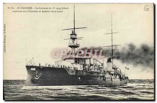 Cartes postales Bateau St Nazaire le cuirasse de 1er rang Liberte construit aux chantiers et ateliers de la Loir