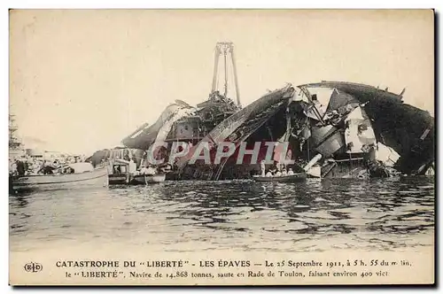 Cartes postales Bateau Catastrophe du Liberte Les epaves