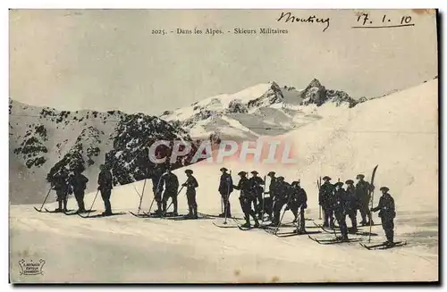 Cartes postales Militaria Chasseurs alpins Dans les Alpes Skieurs militaires Ski