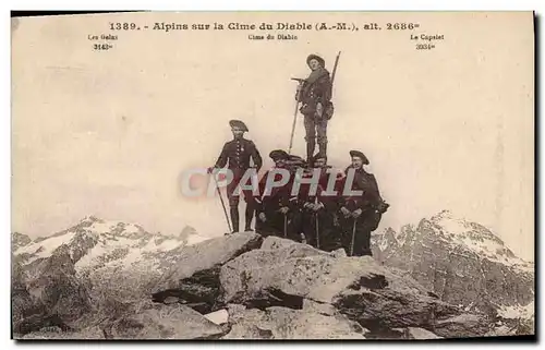 Ansichtskarte AK Militaria Chasseurs alpins Alpins sur la Cime du Diable Les Gelas Cime du diable Le Capelet