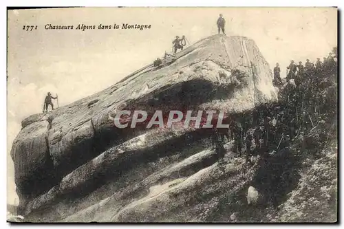 Cartes postales Militaria Chasseurs alpins dans la montagne